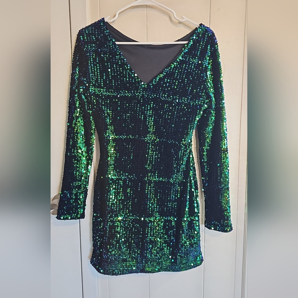 SHEIN Emerald Sequin Long Sleeve Dress
